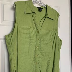 2X - lime green Linen V-neck button-down blouse